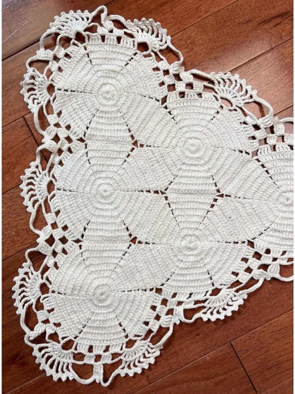 Handmade Crochet Doily Cream Triangle Shape Decorative Table Accent 13x15